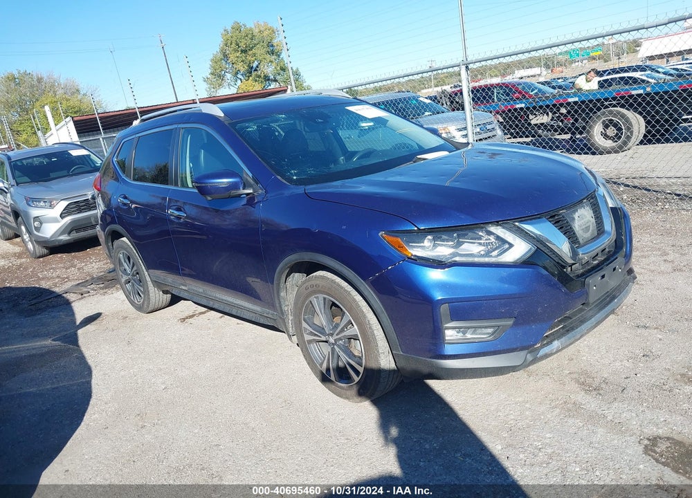 2017 NISSAN ROGUE SL VIN: 5N1AT2MV6HC834910