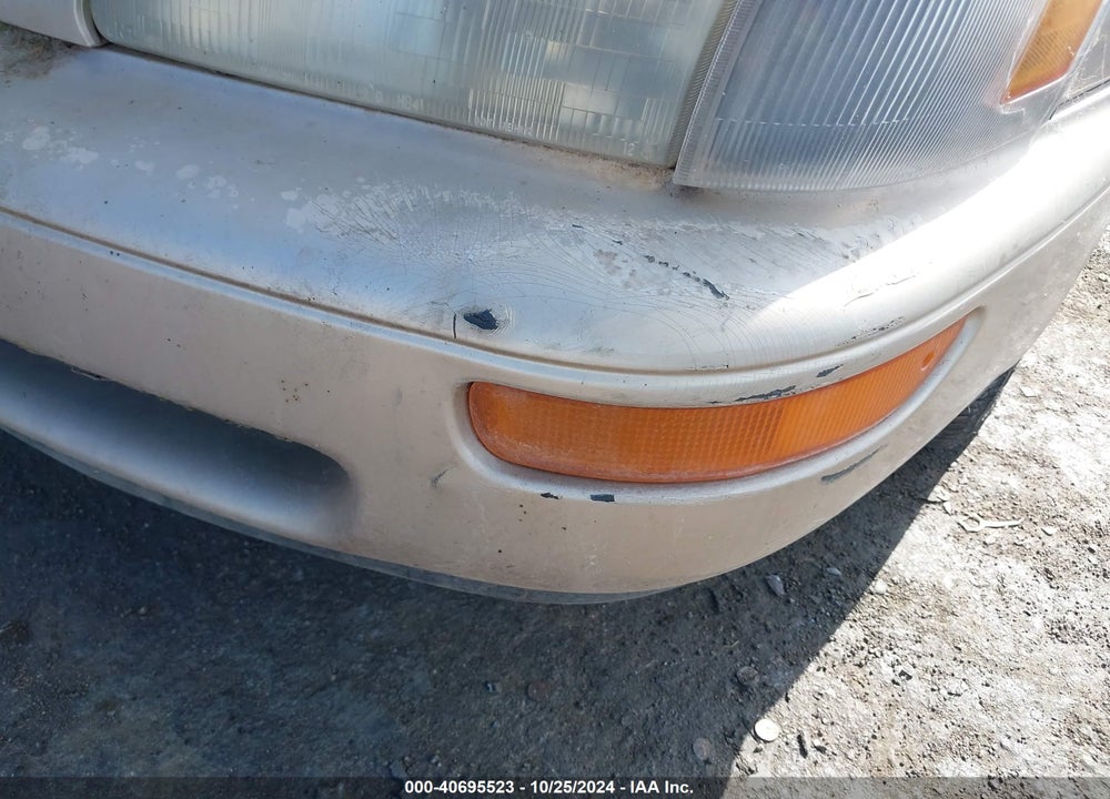 1997 TOYOTA COROLLA DX VIN: 1NXBB02E6VZ581060