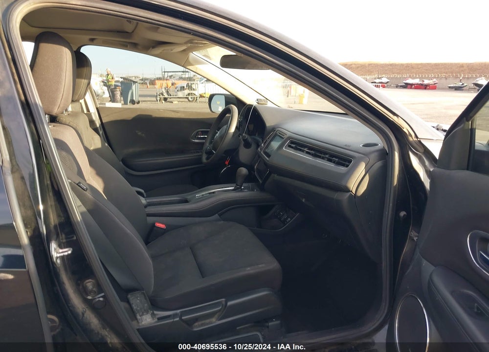 2017 HONDA HR-V EX VIN: 3CZRU6H55HM717009