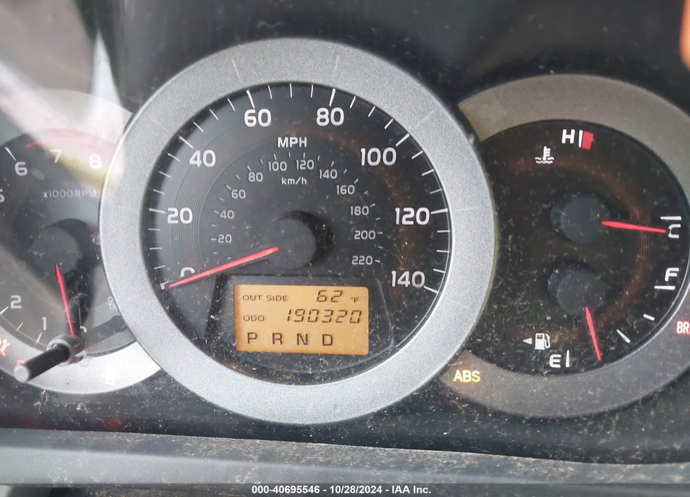 2007 TOYOTA RAV4 LIMITED VIN: JTMBD31V976023101
