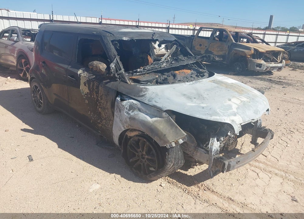 2015 KIA SOUL VIN: KNDJN2A2XF7761295