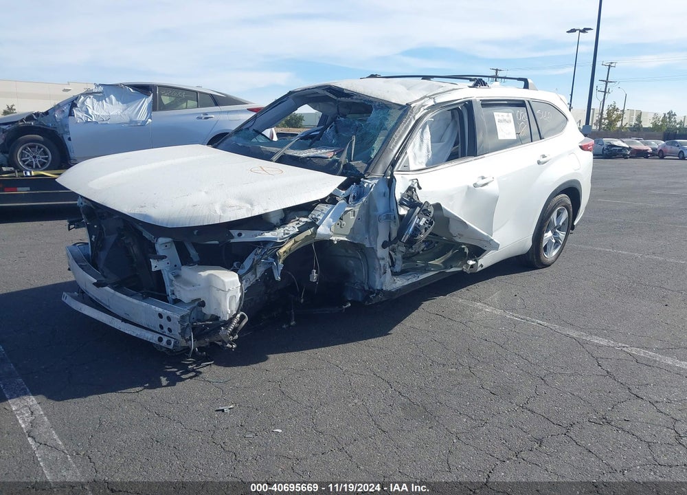 2021 TOYOTA HIGHLANDER LE VIN: 5TDZZRAH9MS056334