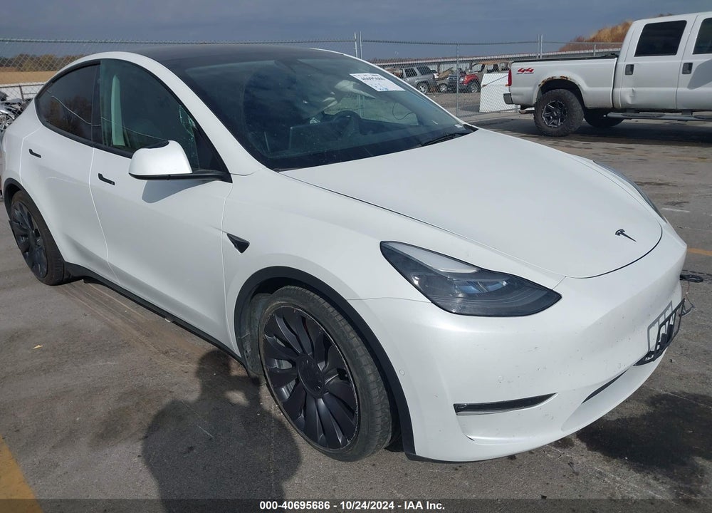 2021 TESLA MODEL Y PERFORMANCE DUAL MOTOR ALL-WHEEL DRIVE VIN: 5YJYGDEF8MF303912
