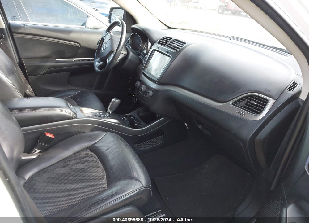 2018 DODGE JOURNEY CROSSROAD VIN: 3C4PDCGB4JT288590