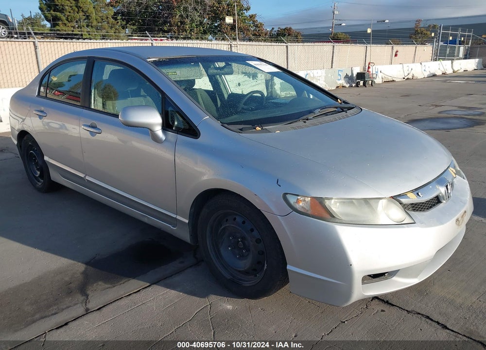 2010 HONDA CIVIC LX VIN: 19XFA1E56AE060326