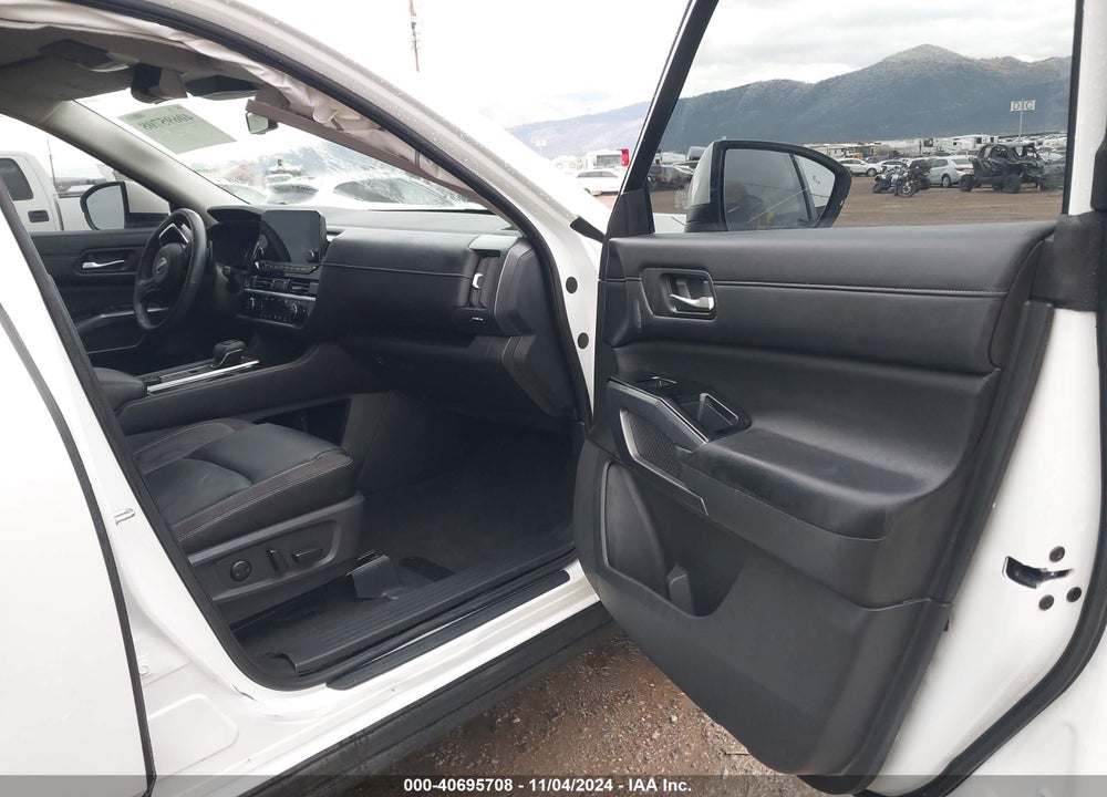 2023 NISSAN PATHFINDER SL 4WD VIN: 5N1DR3CC1PC204972