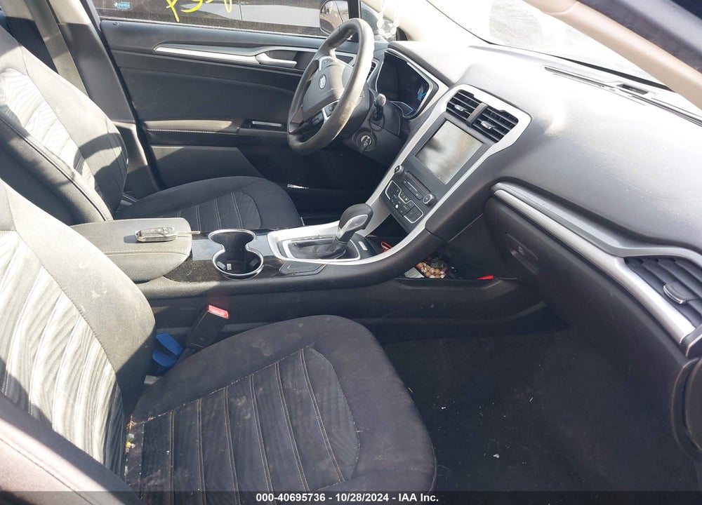 2016 FORD FUSION SE VIN: 1FA6P0H74G5130714