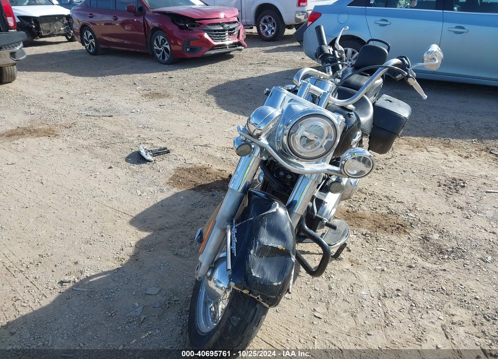 2020 HARLEY-DAVIDSON FLHC VIN: 1HD1YAJ19LB033788