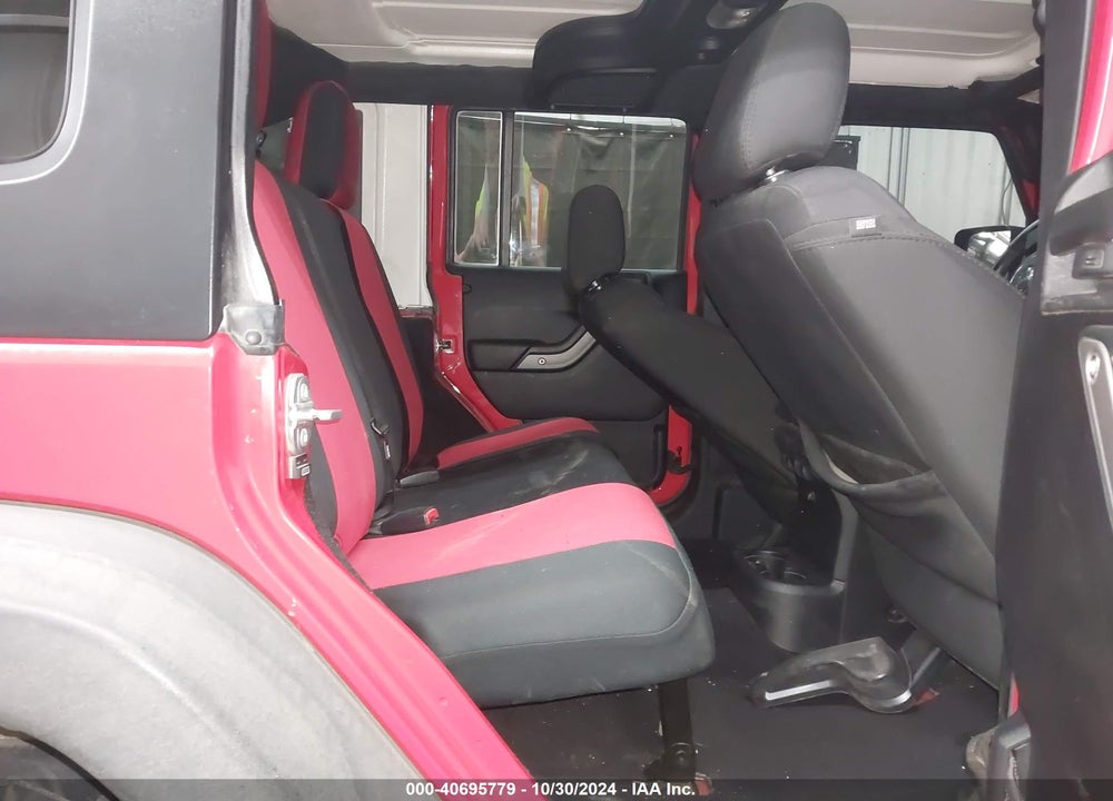 2015 JEEP WRANGLER UNLIMITED SPORT VIN: 1C4HJWDG5FL774889