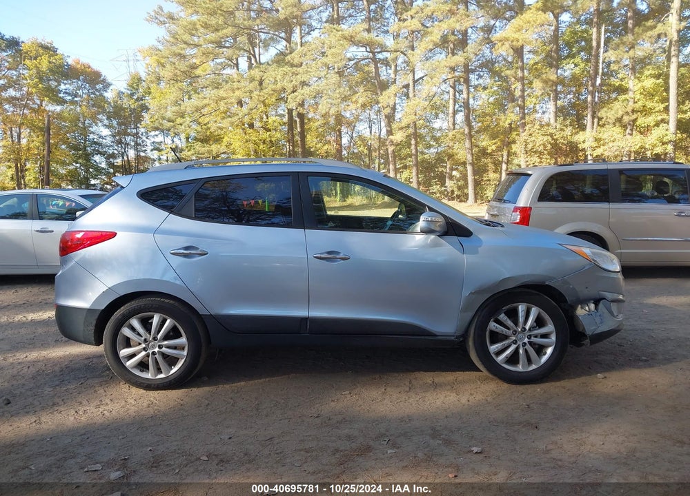 2011 HYUNDAI TUCSON LIMITED VIN: KM8JU3AC1BU179899