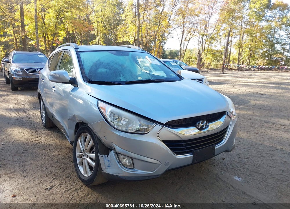 2011 HYUNDAI TUCSON LIMITED VIN: KM8JU3AC1BU179899