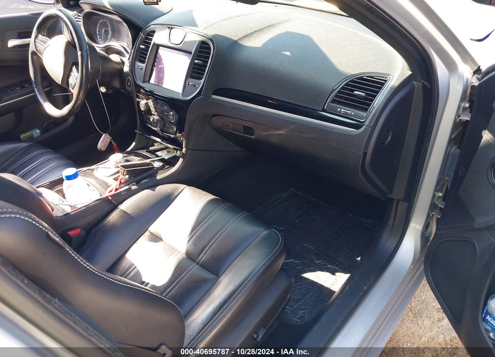 2022 CHRYSLER 300 S VIN: 2C3CCABG4NH116040