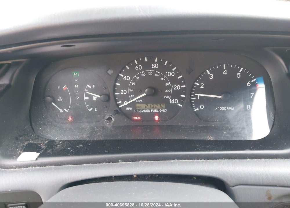 1998 TOYOTA CAMRY LE VIN: JT2BG22K2W0184938