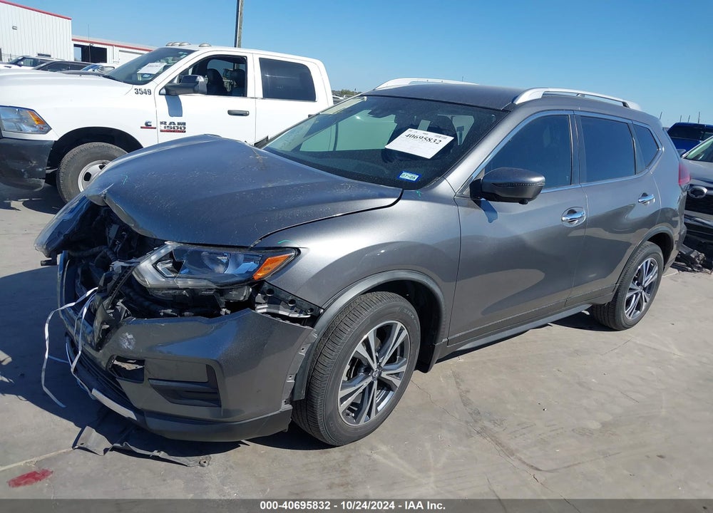 2019 NISSAN ROGUE SV VIN: JN8AT2MT2KW256673