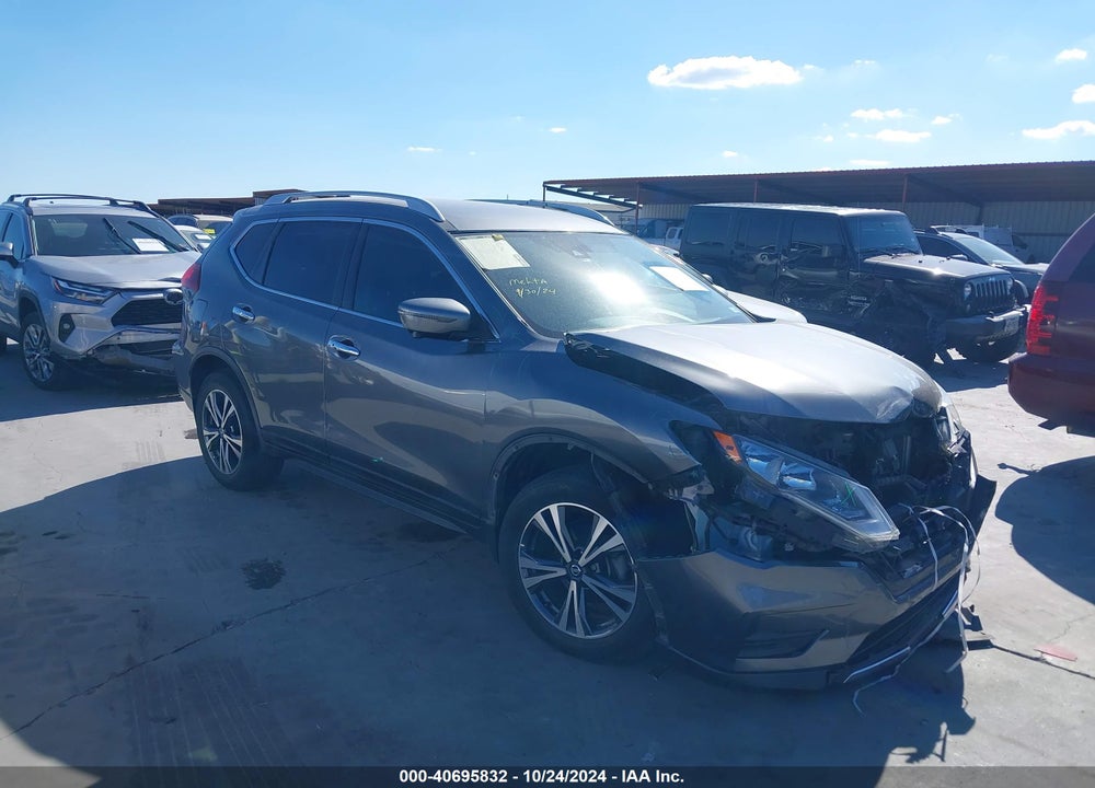 2019 NISSAN ROGUE SV VIN: JN8AT2MT2KW256673