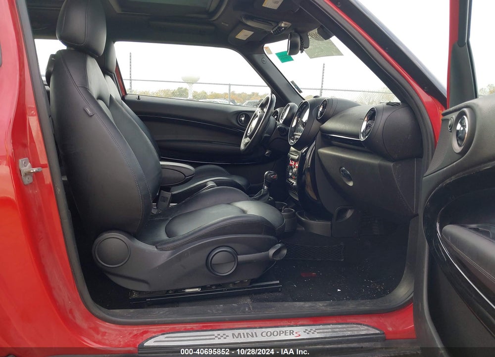 2014 MINI PACEMAN COOPER S VIN: WMWSS7C55EWS44439