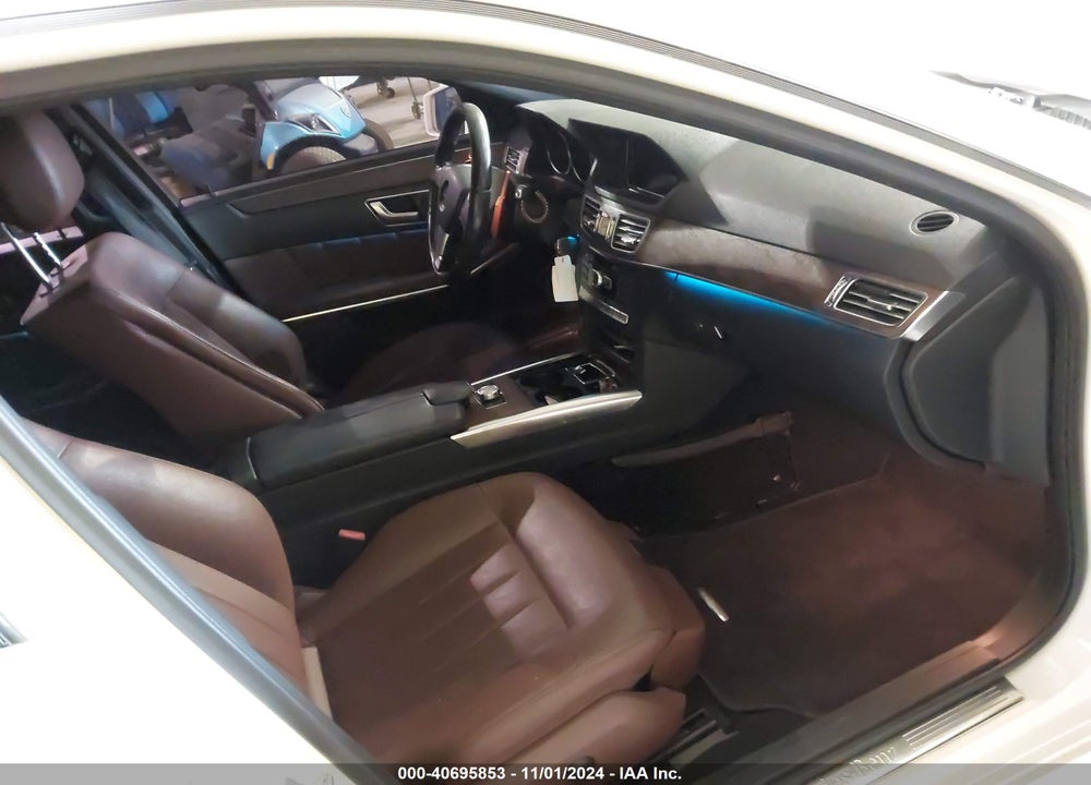 2014 MERCEDES-BENZ E 350 VIN: WDDHF5KB3EA833053