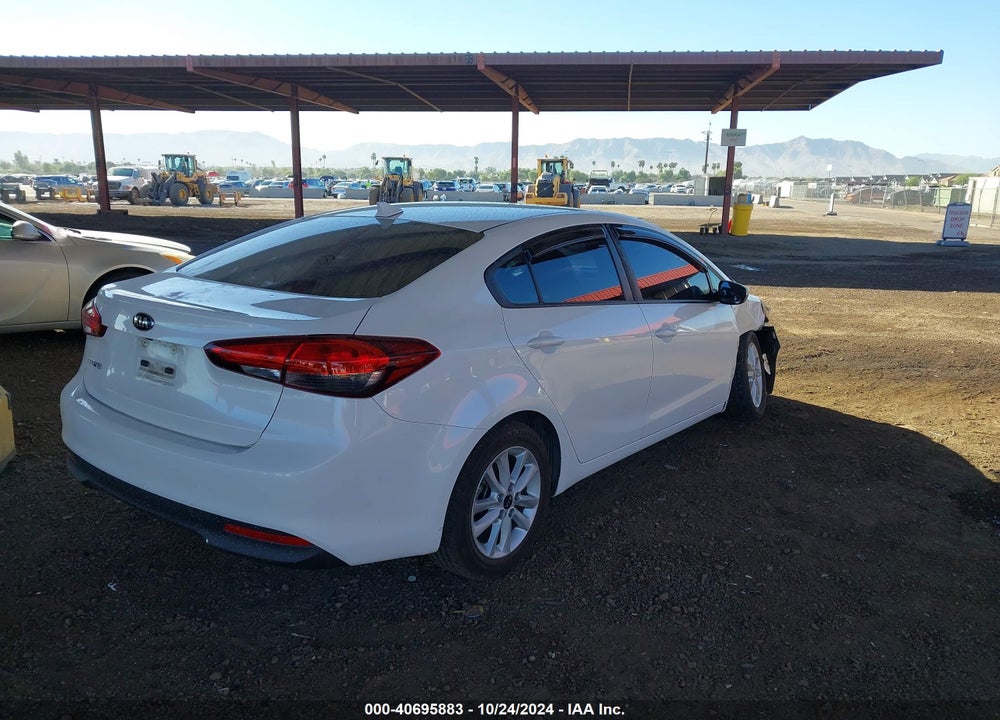 2017 KIA FORTE LX VIN: 3KPFL4A79HE060608