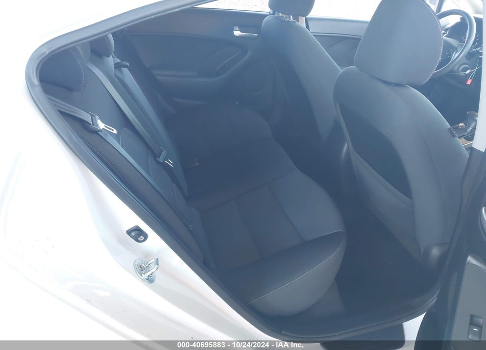 2017 KIA FORTE LX VIN: 3KPFL4A79HE060608