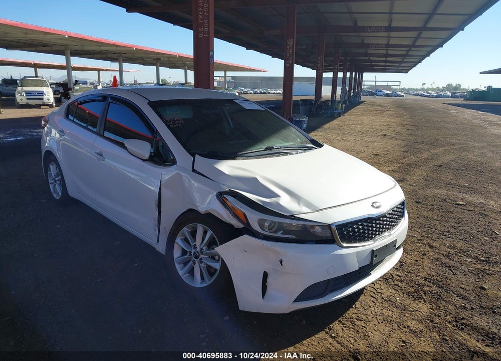 2017 KIA FORTE LX VIN: 3KPFL4A79HE060608