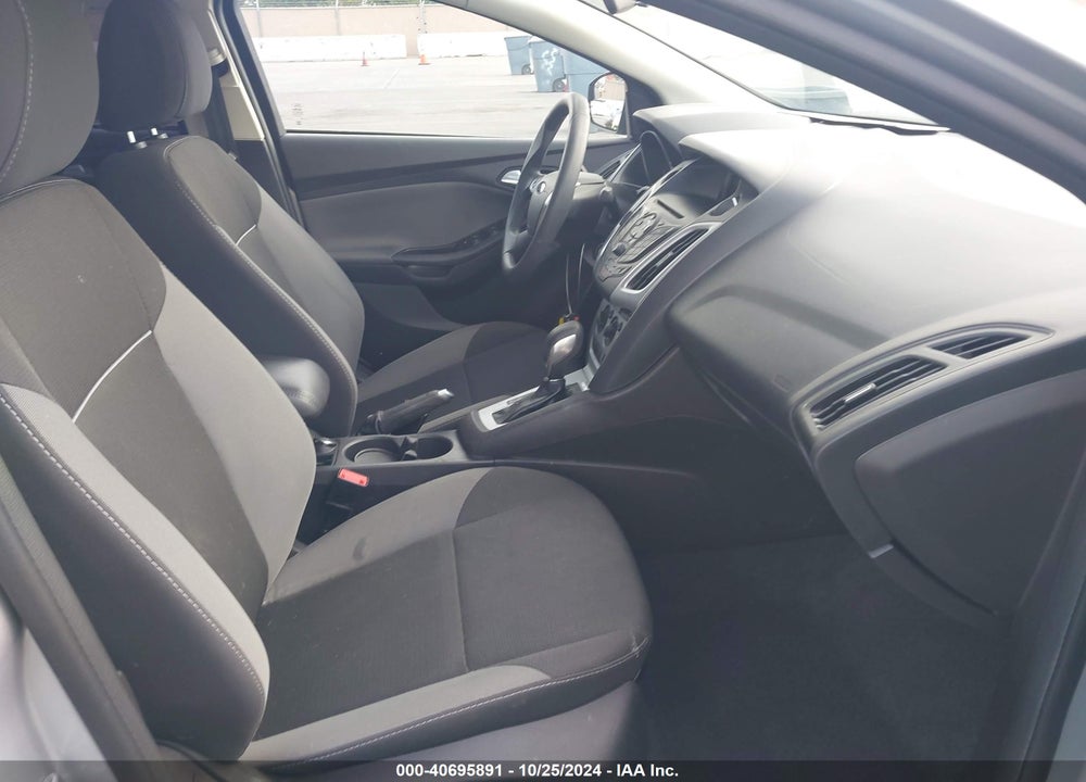 2014 FORD FOCUS SE VIN: 1FADP3F21EL169754