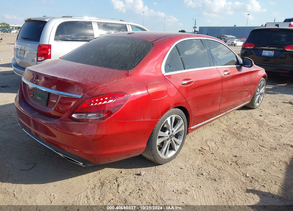 2018 MERCEDES-BENZ C 300 VIN: 55SWF4JB7JU275219
