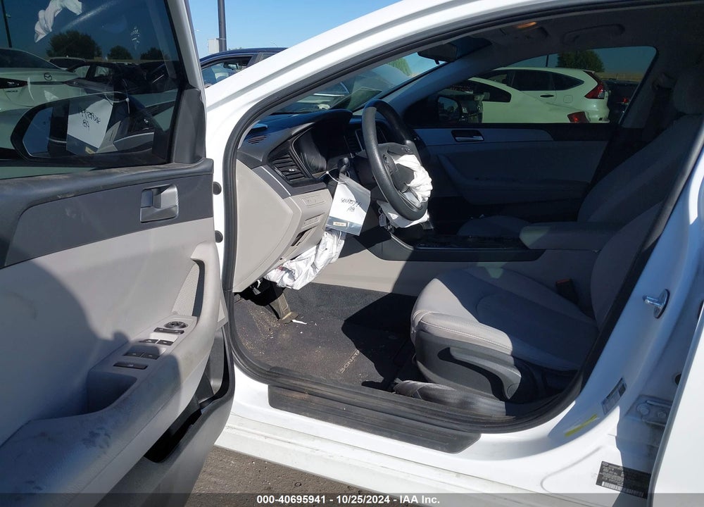 2019 HYUNDAI SONATA SE VIN: 5NPE24AF1KH734713