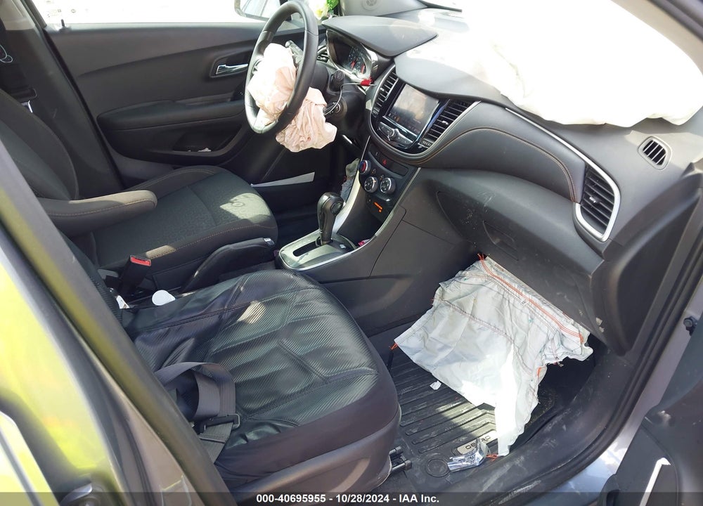 2020 CHEVROLET TRAX FWD LS VIN: 3GNCJKSB3LL181209