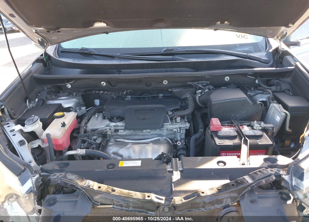 2018 TOYOTA RAV4 LE VIN: 2T3ZFREV6JW483599