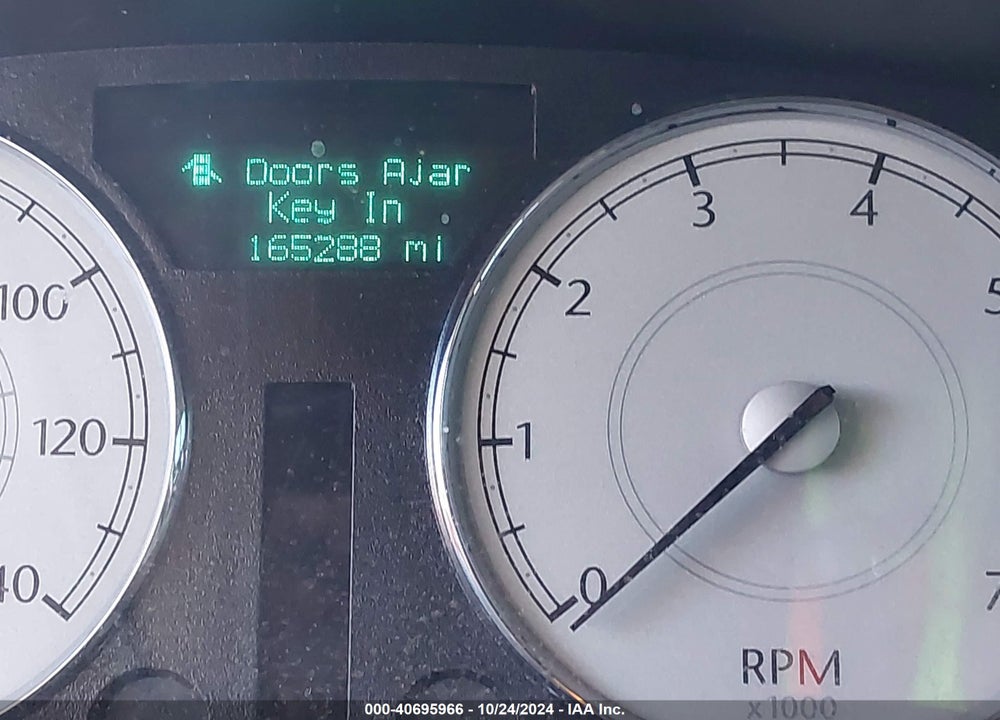 2007 CHRYSLER 300 VIN: 2C3LA53G57H892644