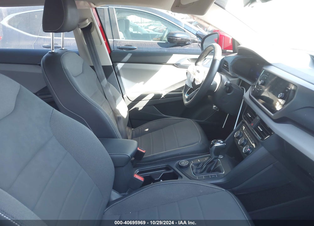 2022 VOLKSWAGEN TAOS 1.5T SE VIN: 3VVYX7B27NM085706