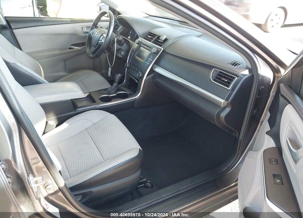 2015 TOYOTA CAMRY SE VIN: 4T1BF1FK5FU971983