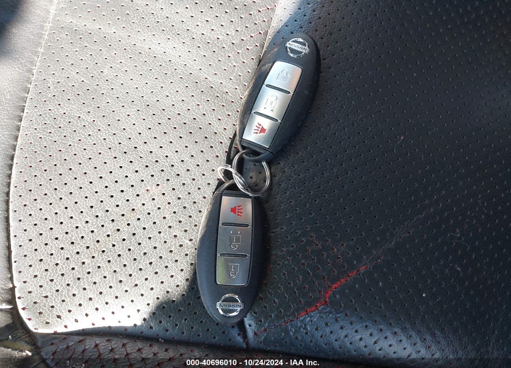 2011 NISSAN ROGUE SV VIN: JN8AS5MV0BW252207