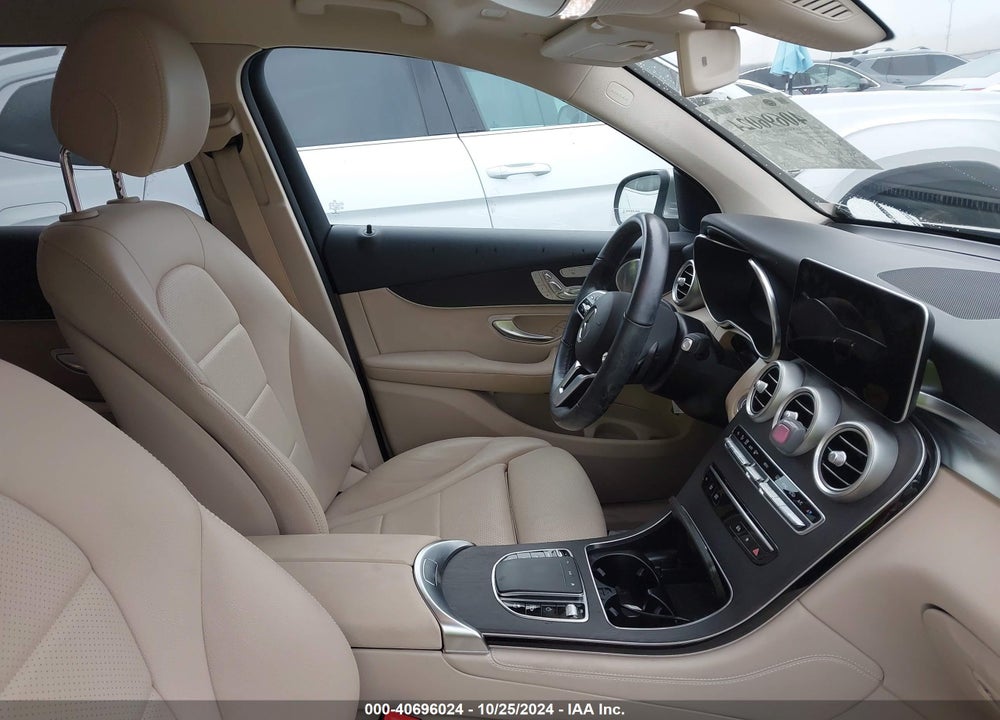 2020 MERCEDES-BENZ GLC 300 VIN: W1N0G8DB8LF814722