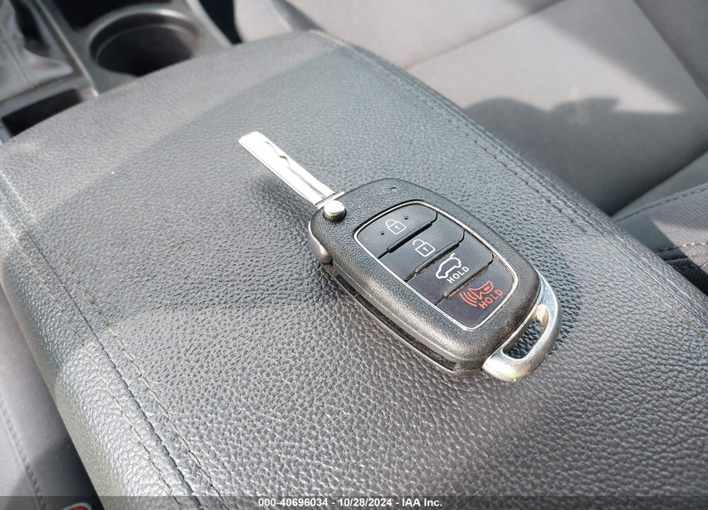 2018 HYUNDAI TUCSON SEL VIN: KM8J3CA49JU699973