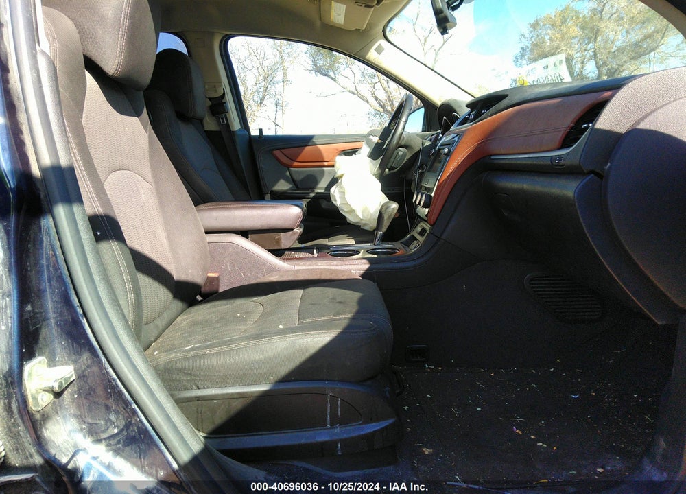2017 CHEVROLET TRAVERSE 1LT VIN: 1GNKVGKD7HJ264865
