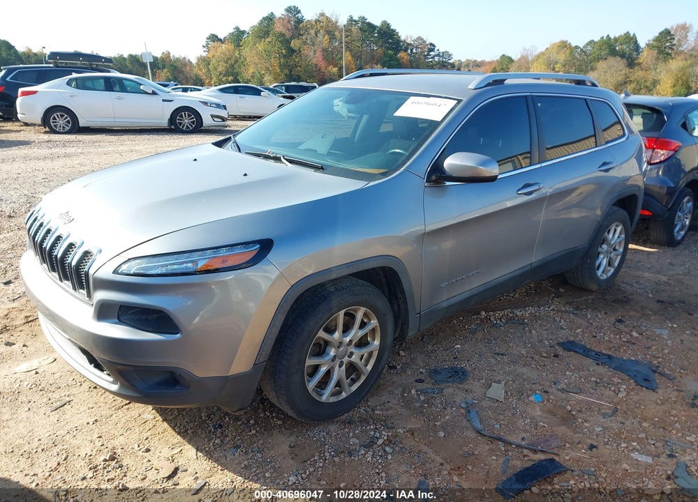 2015 JEEP CHEROKEE LATITUDE VIN: 1C4PJLCB2FW730931