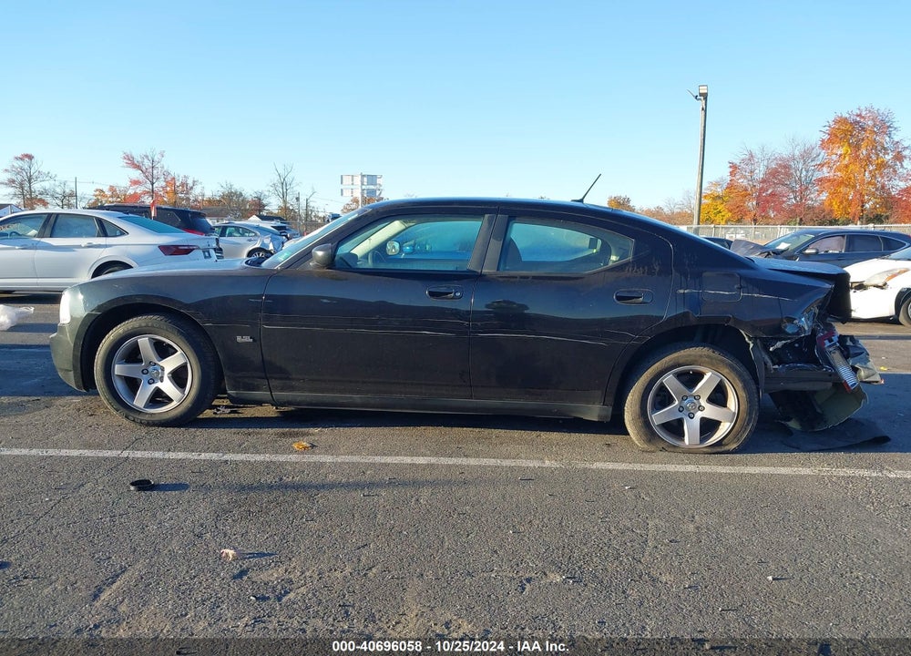 2008 DODGE CHARGER VIN: 2B3KA43G28H220030