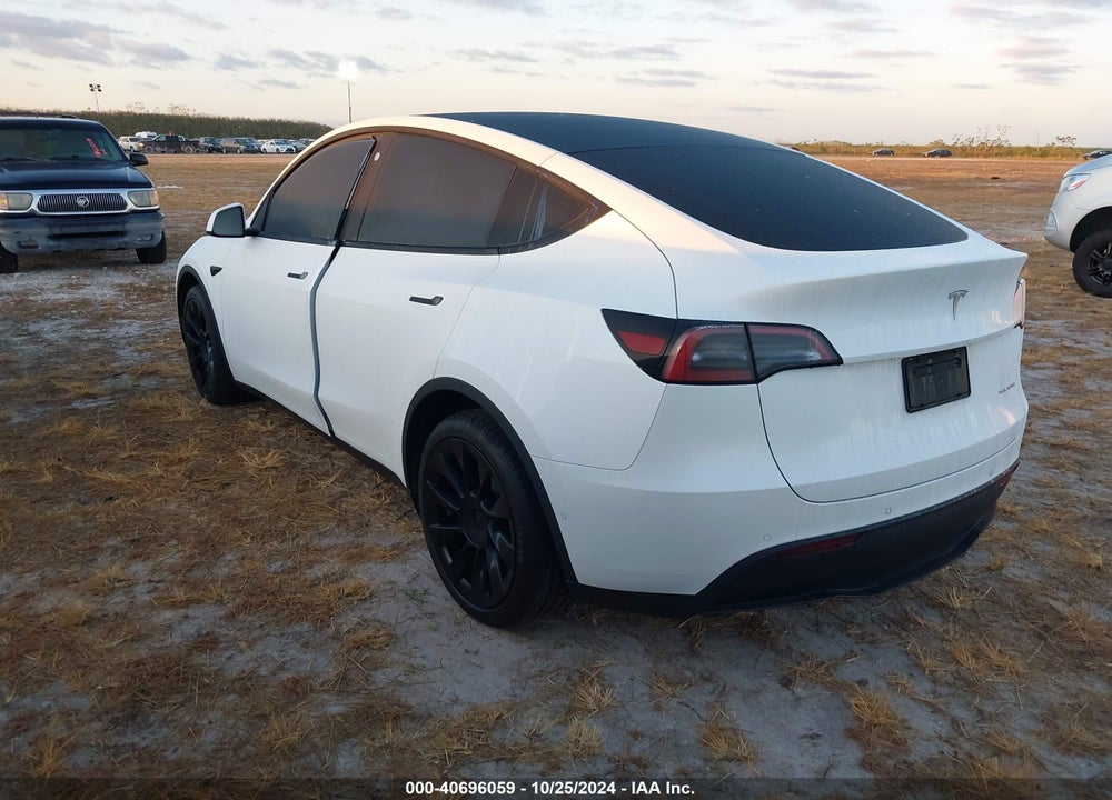 2021 TESLA MODEL Y LONG RANGE DUAL MOTOR ALL-WHEEL DRIVE VIN: 5YJYGDEE4MF299297