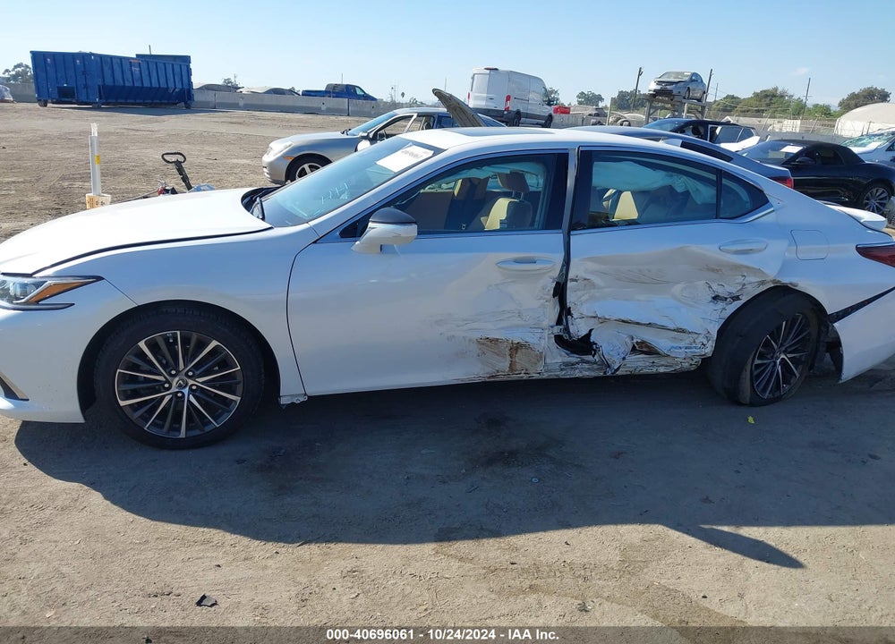 2022 LEXUS ES 300H VIN: 58ADA1C19NU015321