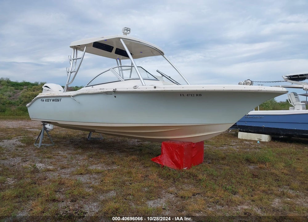 2016 KEY WEST BOAT VIN: KWEED135A616