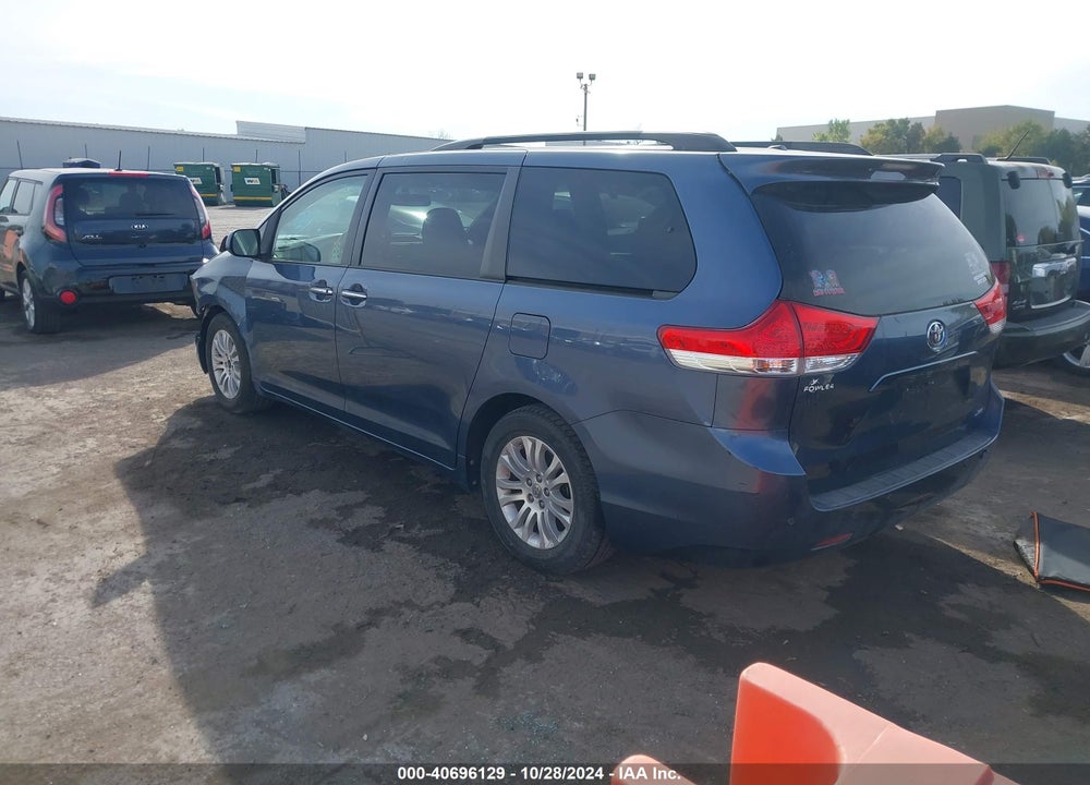 2014 TOYOTA SIENNA XLE LIMITED VIN: 5TDYK3DC9ES525551