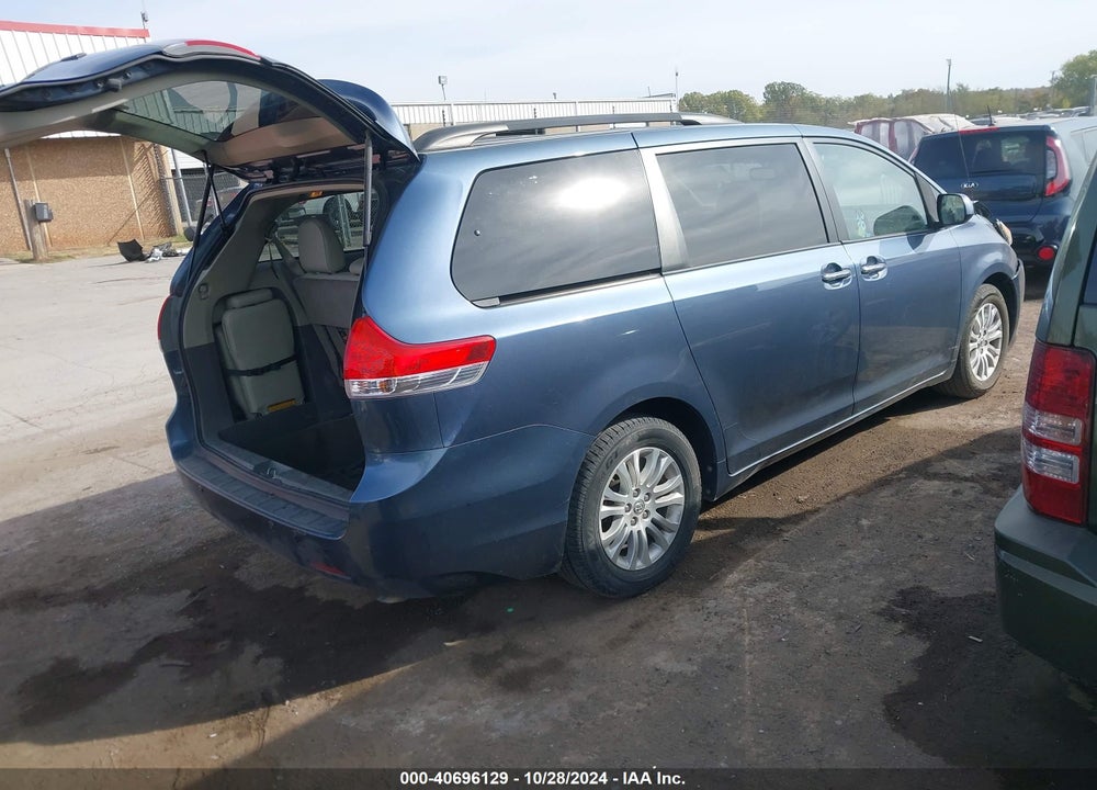 2014 TOYOTA SIENNA XLE LIMITED VIN: 5TDYK3DC9ES525551