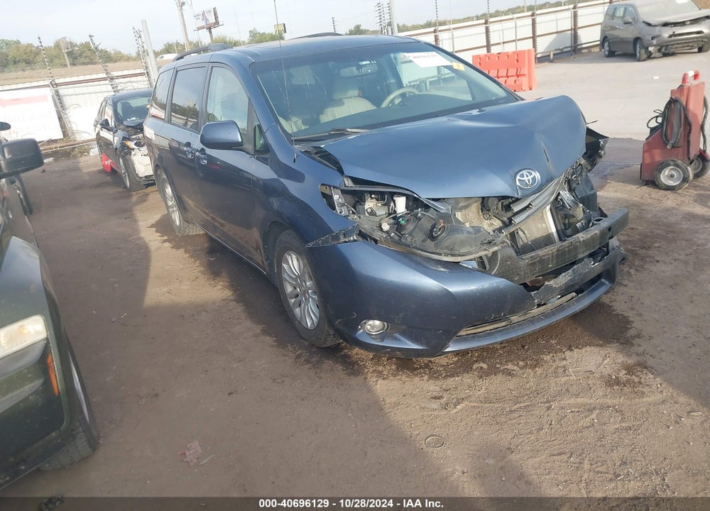 2014 TOYOTA SIENNA XLE LIMITED VIN: 5TDYK3DC9ES525551