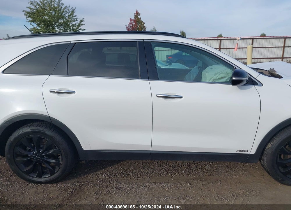 2019 KIA SORENTO 3.3L S VIN: 5XYPGDA59KG585699
