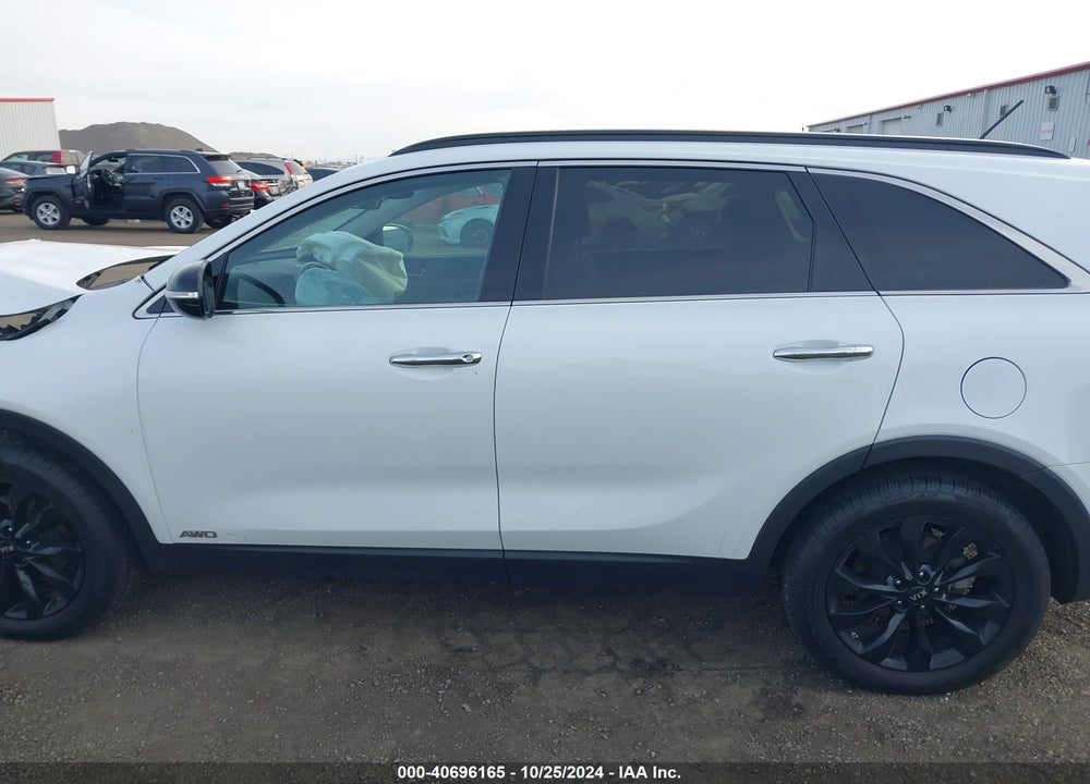 2019 KIA SORENTO 3.3L S VIN: 5XYPGDA59KG585699