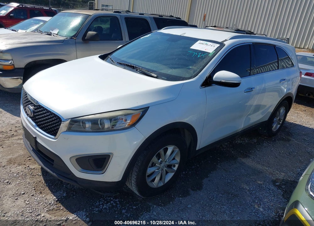 2017 KIA SORENTO 2.4L LX VIN: 5XYPG4A39HG188730