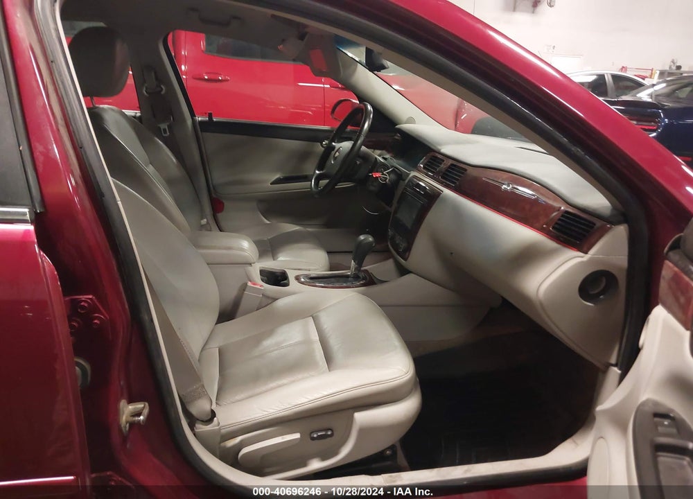 2010 CHEVROLET IMPALA LT VIN: 2G1WB5EK2A1182360
