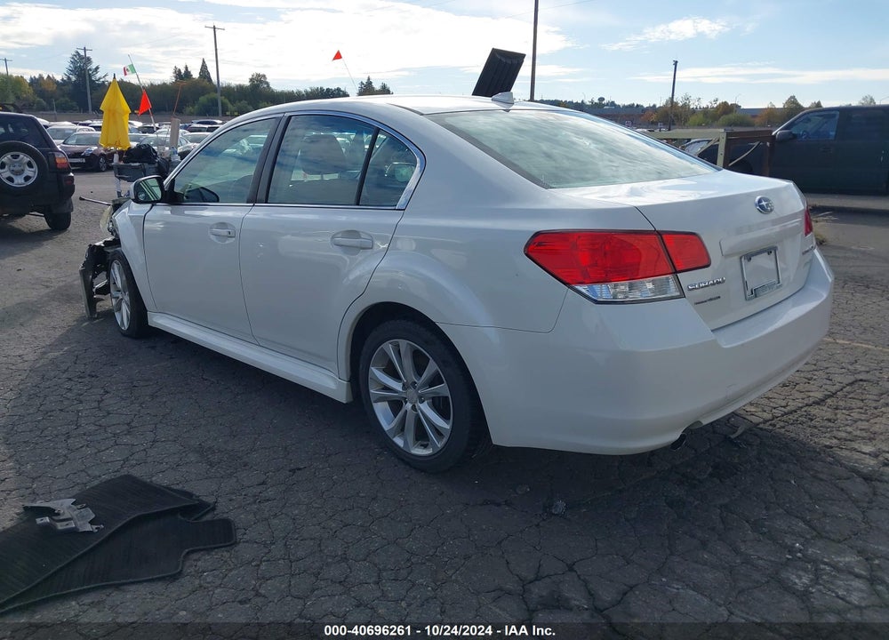 2014 SUBARU LEGACY 2.5I PREMIUM VIN: 4S3BMBC60E3035894
