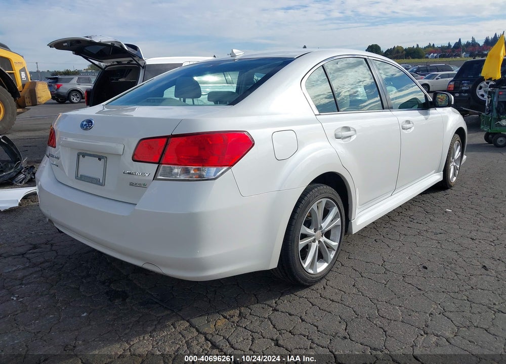 2014 SUBARU LEGACY 2.5I PREMIUM VIN: 4S3BMBC60E3035894